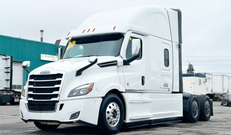2022 FREIGHTLINER CASCADIA, NEW INVENTORY IN STOCK !! full