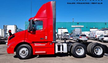 2020 VOLVO DAYCAB **20+ ROAD READY UNITS IN STOCK** full